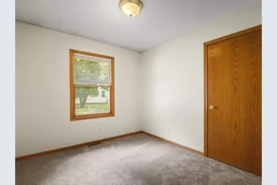 610 Sydney Avenue, Loves Park, IL 61111 - Photo 16