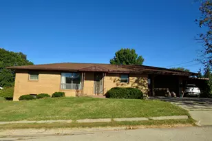 105 Kelly Ln, Galena, IL 61036 - Photo 1