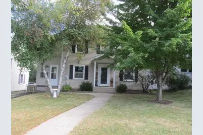 1209 S Seeley Avenue, Freeport, IL 61032 - Photo 1