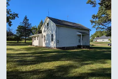 10123 E Pleasant View Road, Davis, IL 61019 - Photo 1