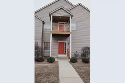 561 Stonegate Drive, Sycamore, IL 60178 - Photo 1