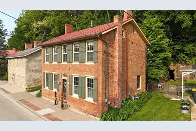 462 Dewey Avenue, Galena, IL 61036 - Photo 1