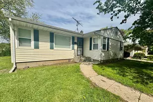 417 27th St, Rockford, IL 61108 - Photo 1