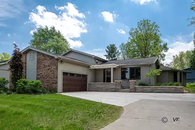 2031 Winchester Drive, Freeport, IL 61032 - Photo 1