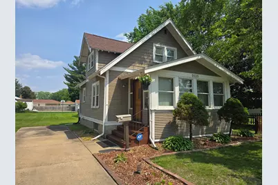 5525 East Drive, Loves Park, IL 61111 - Photo 1