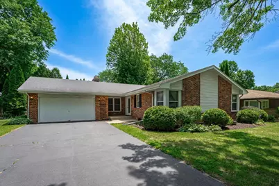 1001 Prestwick Parkway, Rockford, IL 61107 - Photo 1