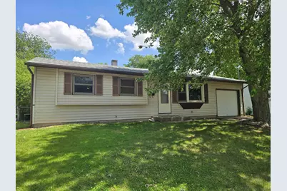 1822 9th Avenue, Belvidere, IL 61008 - Photo 1