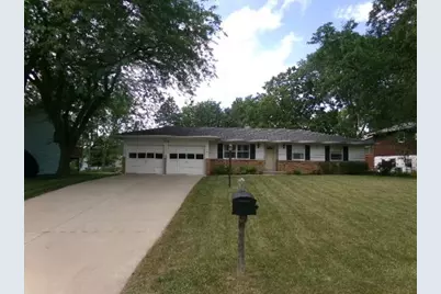 2108 Middlebury Road, Freeport, IL 61046 - Photo 1