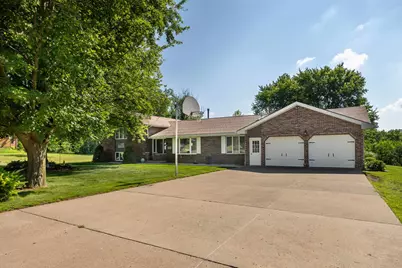 7121 Pine Road, East Dubuque, IL 61025 - Photo 1