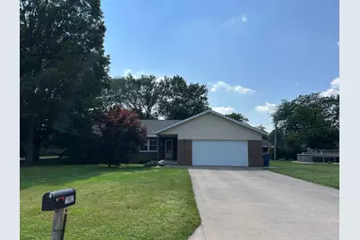 2002 Guiles Avenue, Mendota, IL 61342 - Photo 1