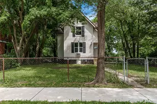 407 N Avon St, Rockford, IL 61101 - Photo 1