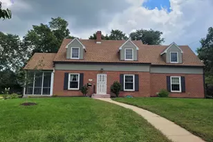 705 Woodlane Ave, Rockford, IL 61107 - Photo 1