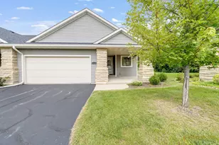 5720 Jackie's Dr, Loves Park, IL 61111 - Photo 1