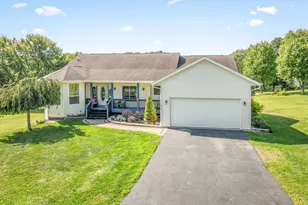 198 Lake Summerset Dr, Lake Summerset, IL 61019 - Photo 1