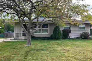 2304 Holmes St, Rockford, IL 61108 - Photo 1