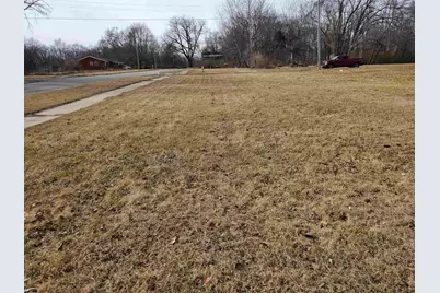 6Xx Cambridge Avenue, Rockford, IL 61102 - Photo 1