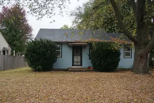 915 River Park Dr, Loves Park, IL 61111 - Photo 1