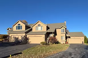 6128 Garrett Ln, Rockford, IL 61107 - Photo 1
