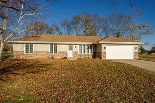 11803 Hayloft Ct, Roscoe, IL 61073 - Photo 1