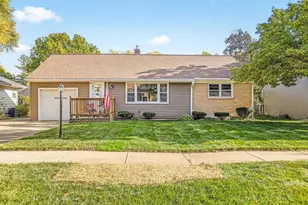 328 S Vale Ave, Rockford, IL 61108 - Photo 1