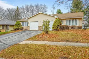 5634-5638 Elaine Dr, Rockford, IL 61108 - Photo 1