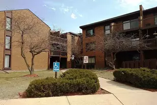 2929 Sunnyside Dr Unit 123B, Rockford, IL 61114 - Photo 1