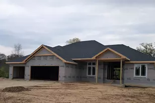 7820 Landen Ln, Roscoe, IL 61073 - Photo 1
