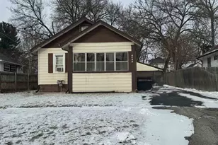 1511 Green St, Rockford, IL 61102 - Photo 1