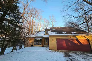 4106 Eaton Dr, Rockford, IL 61108 - Photo 1