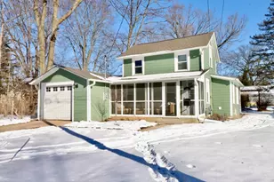 311 N Prairie St, Rockton, IL 61072 - Photo 1