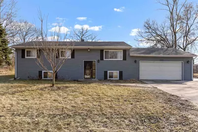 5860 Kirkwood Circle, Rockford, IL 61109 - Photo 1