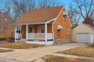 838 N Dement, Dixon, IL 61021 - Photo 1