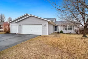 14090 Hanna Way, South Beloit, IL 61080 - Photo 1