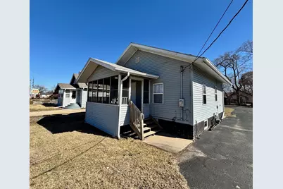 2930 11th Street, Rockford, IL 61109 - Photo 1