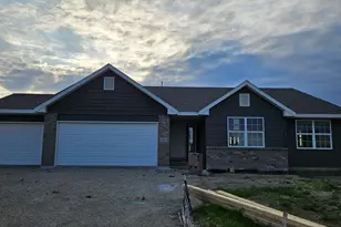 12613 Scarsdale Ln, Loves Park, IL 61111 - Photo 1