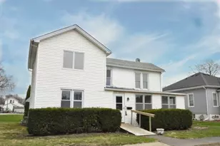 112 W Chippewa St, Dwight, IL 60420 - Photo 1