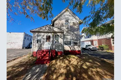 212 N 4th Street, Rockford, IL 61107 - Photo 1