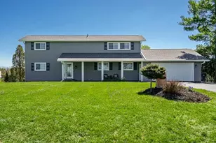 12561 Greensview Dr, Roscoe, IL 61073 - Photo 1