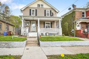 211 Adams St, Rockford, IL 61107 - Photo 1
