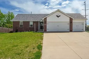 830 Westerfield Way, South Beloit, IL 61080 - Photo 1
