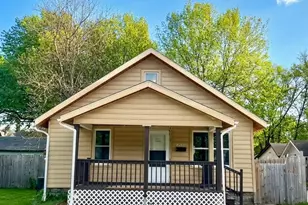 1512 Vernon St, Rockford, IL 61103 - Photo 1