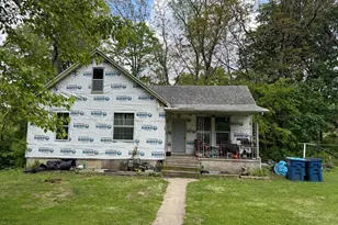 413 E St Paul St, Spring Valley, IL 61362 - Photo 1