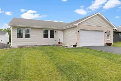 6424 Edgewood Road, Machesney Park, IL 61115 - Photo 1