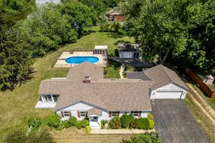 215 Shore Ln, Rockton, IL 61072 - Photo 1