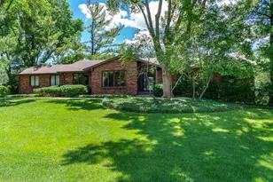 1610 Shaw Woods Dr, Rockford, IL 61107 - Photo 1
