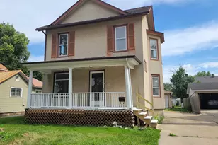 219 Lasalle St, Streator, IL 61364 - Photo 1
