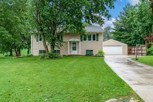 4405 Clover Crest Ln, Rockford, IL 61109 - Photo 1