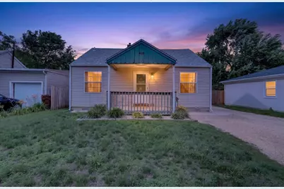 418 E Greenview Avenue, Machesney Park, IL 61115 - Photo 1