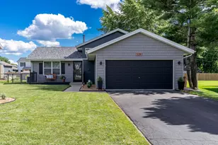129 Northway Park Rd, Machesney Park, IL 61115 - Photo 1