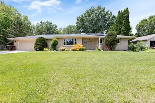 1951 Valencia Dr, Rockford, IL 61108 - Photo 1